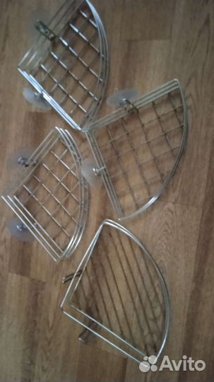 Полочки для ванной угловые