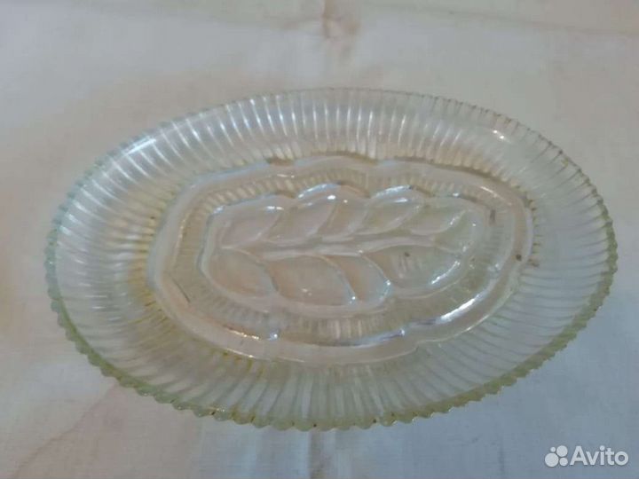 Фруктовницы, конфетницы