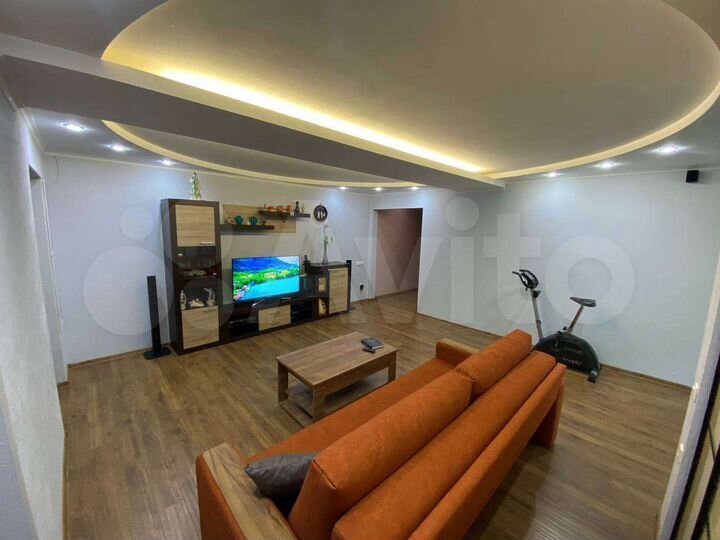 4-к. квартира, 99,1 м², 1/4 эт.