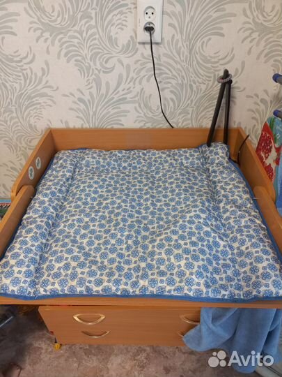 Отдам матрасик для пеленального столика