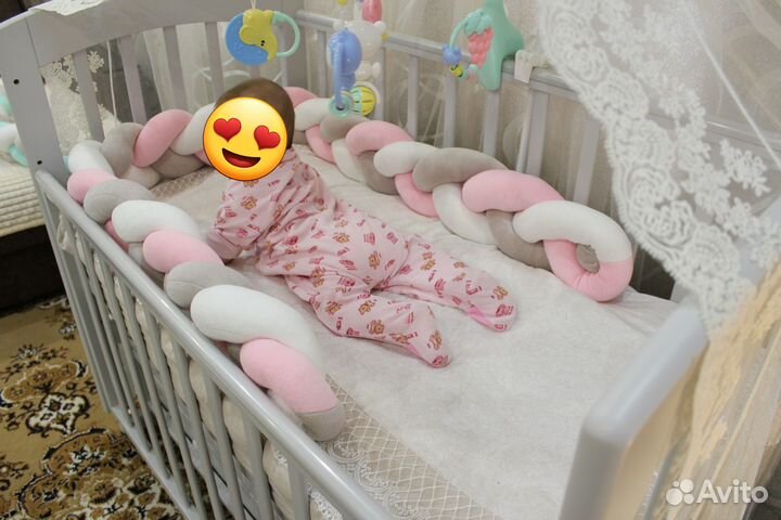 Бортик косичка в кроватку