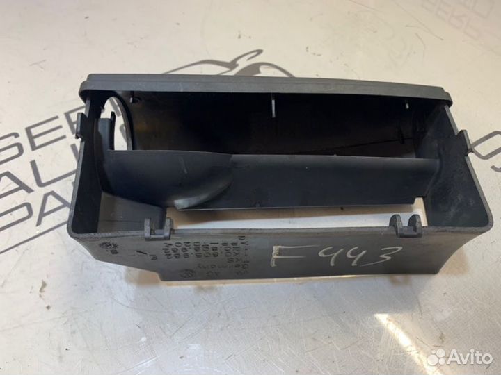 Воздухозаборник Volkswagen Passat B6 2.0 BMR 2009