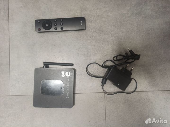 Smart tv приставка смотрешка