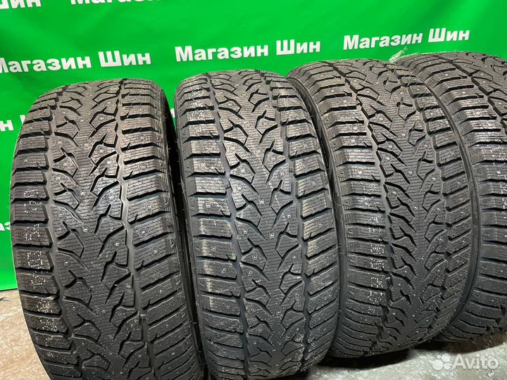 Compasal Winter Stud 255/45 R20 127T