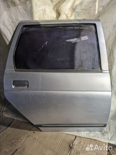 Задняя дверь ваз 2111