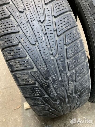 Nokian Tyres Hakkapeliitta R 235/60 R18