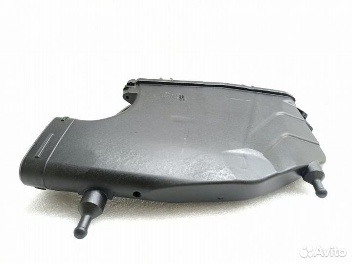 Корпус воздушного фильтра Mercedes-Benz E-Class