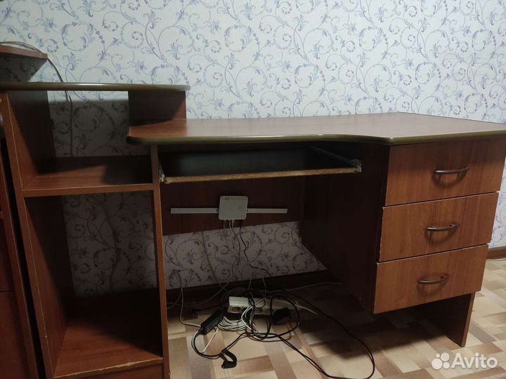 Компьютерный стол бу