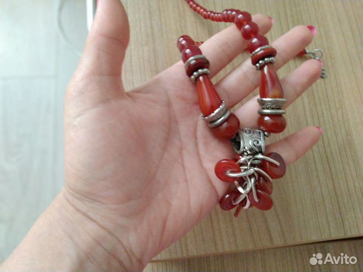 Колье из натурального камня