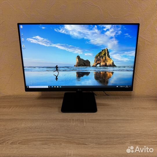 LG 24MP400-B(1920x1080 Full HD ) 24 дюйма