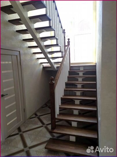 Металлическая лестница
