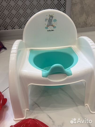 Детский горшок, круг и коврик