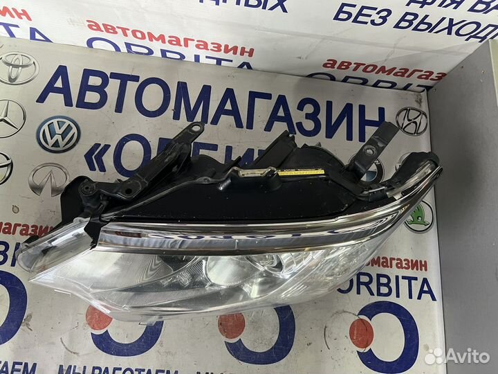 Фара левая ксенон Тойота Камри 55