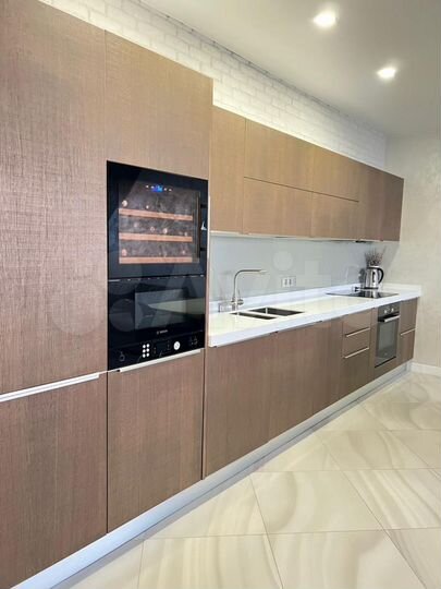 1-к. квартира, 65 м², 8/16 эт.