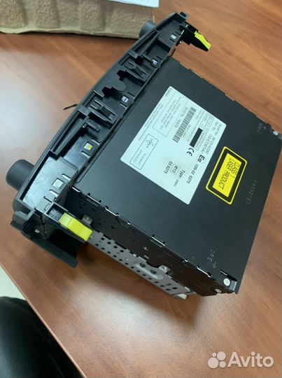 Штатное головное устройство Rav 4