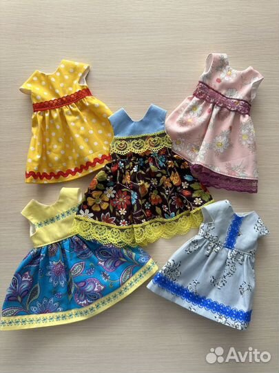 Платье для куклы Паола Рейна