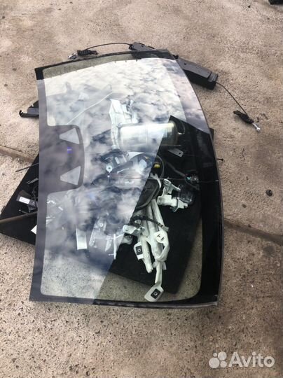 Лобовое стекло Mercedes CLS c218 w218