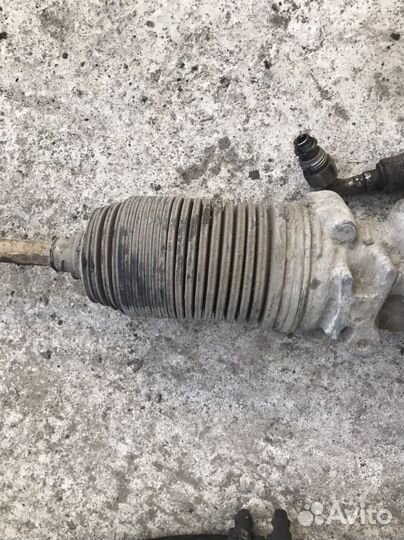 Рулевая рейка Mercedes W203 (3025)