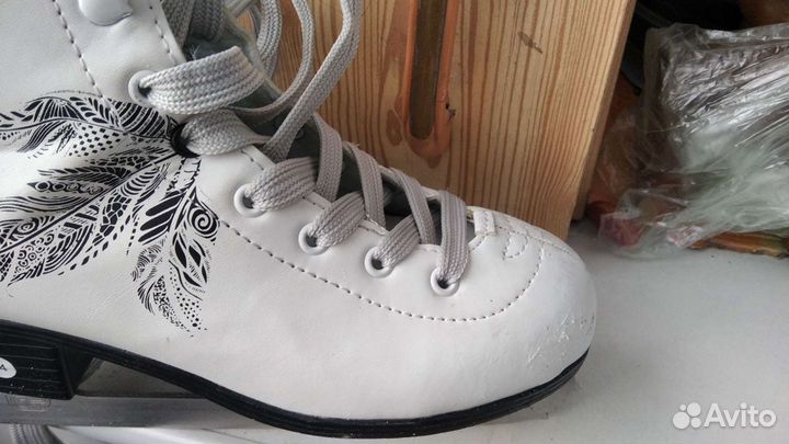 Коньки фигурные