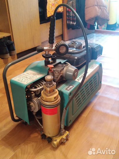 Переносной бензиновый компрессор Bauer Junior 2
