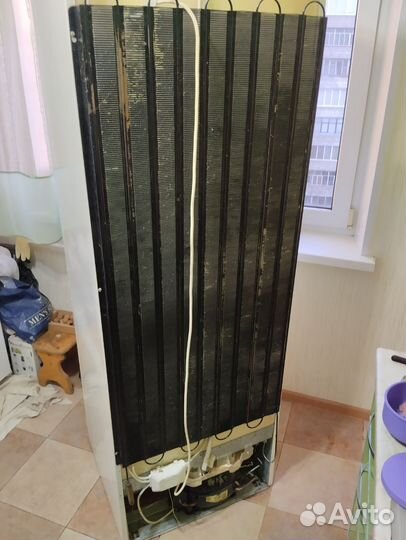 Холодильник stinol 60*185*63