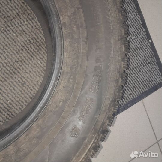 Nokian Tyres Hakkapeliitta 5 SUV 275/65 R17 119