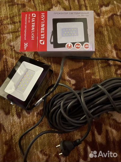 Переноска прожектор