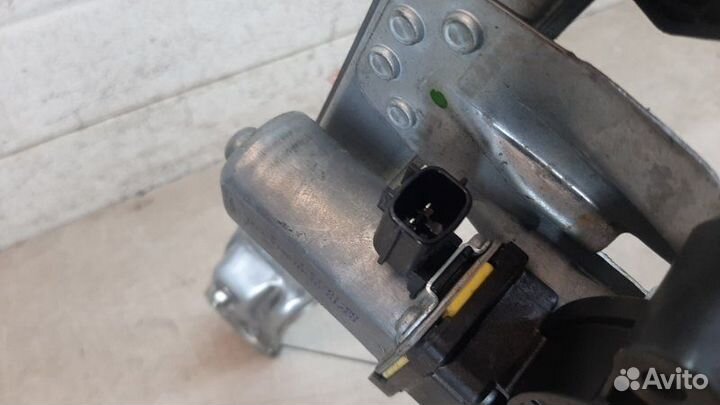 Стеклоподъемник передний правый Renault Sandero