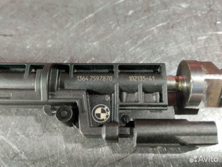 Форсунка Bmw 5 Series F10 N20B20B 2012