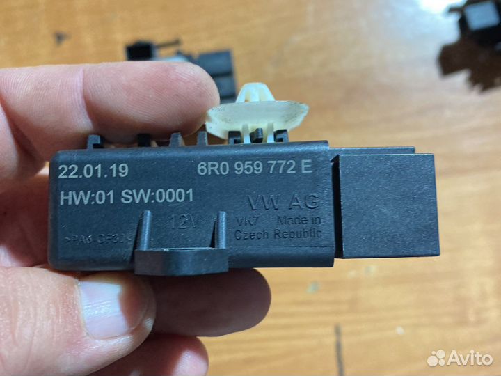 Skoda rapid 2019 блок подогрева сидений