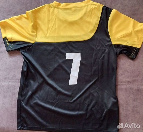 Костюм футболиста новый, р. 134 (38)