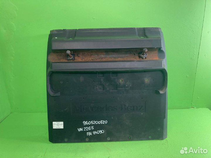 Крыло mercedes-benz actros MP 4