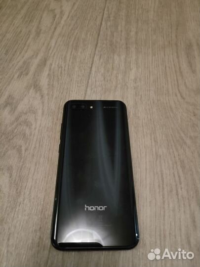 HONOR 10, 4/64 ГБ