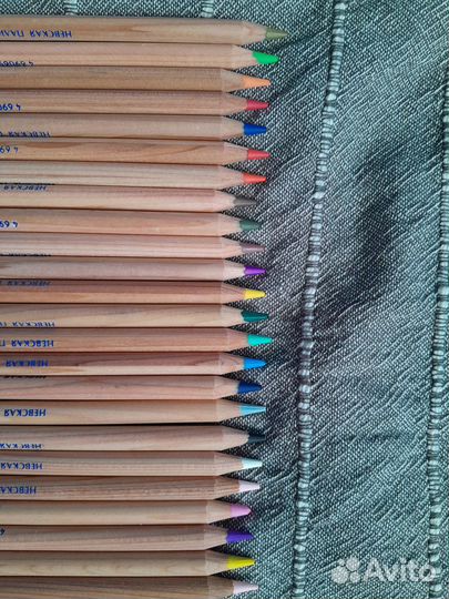 Акварельные карандаши 