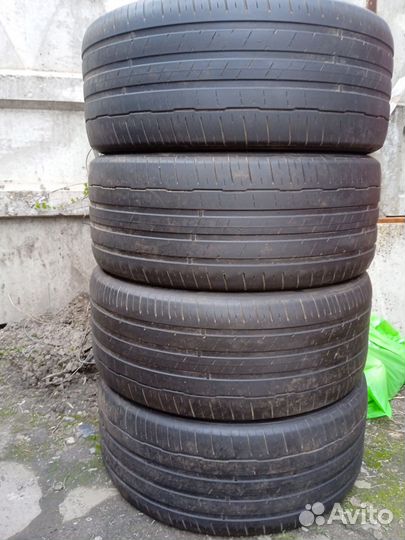 Hankook Ventus S1 Evo 3 K127 285/45 R21