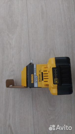 Аккумулятор де вольт