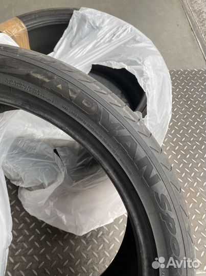 Yokohama Advan Sport V103 305/35 R23