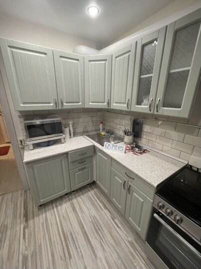 2-к. квартира, 49 м², 5/10 эт.