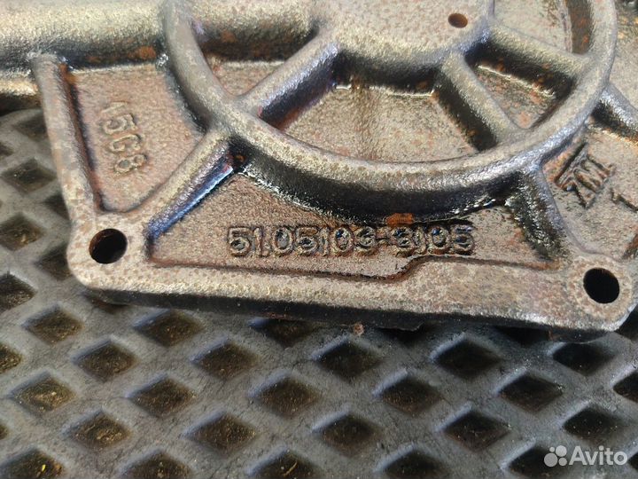 51051035036 Крышка масляного насоса