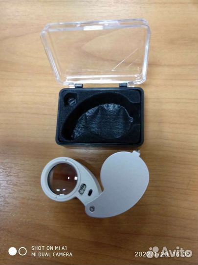 Зеркало и лупа увеличительные