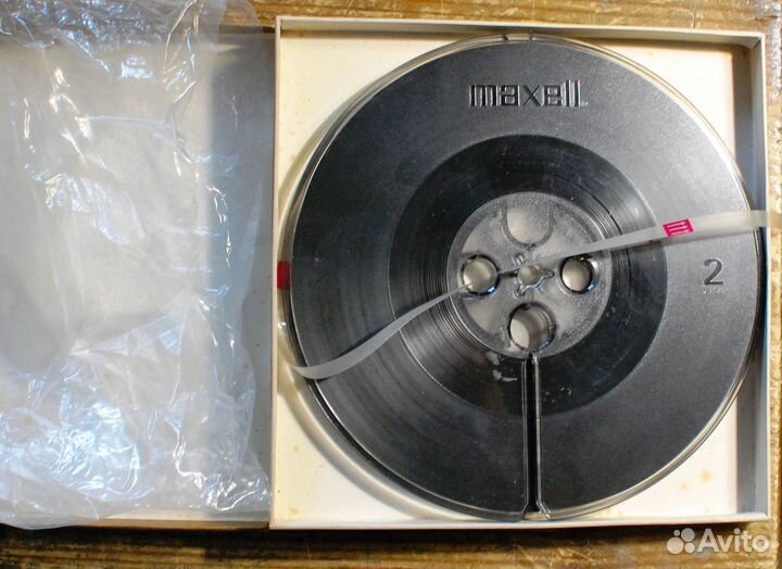 Катушки магнитофонные, коробки