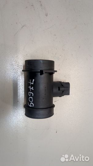 Измеритель потока воздуха Mercedes C W202, 1999