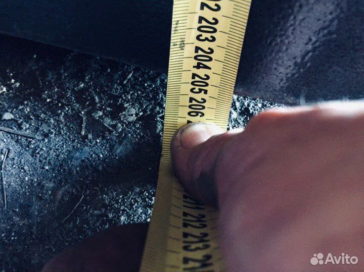 Металлическая дверь