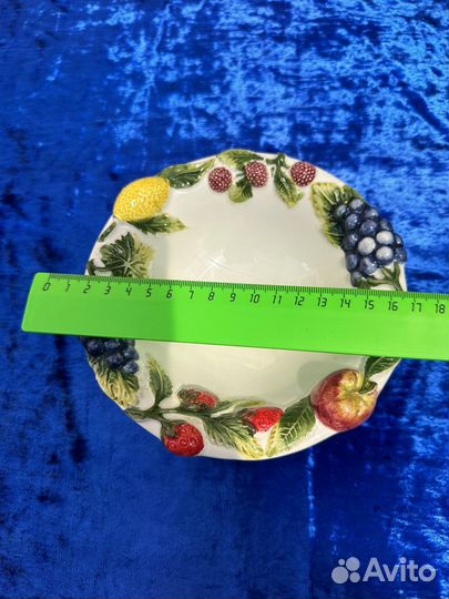 Салатник.Италия