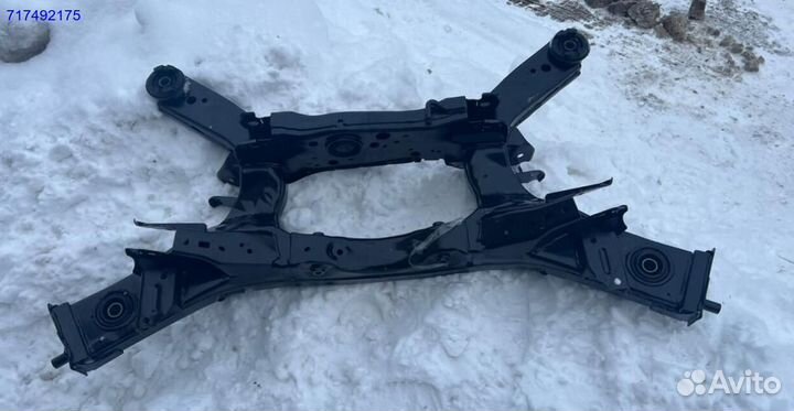 Подрамник задний Nissan Teana J32 4WD