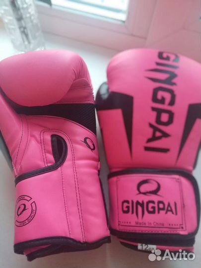 Боксерские перчатки 12 oz