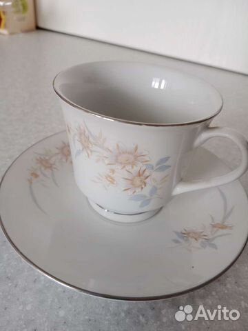 Чайные чашки с блюдцами
