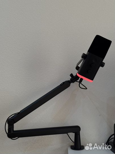 Микрофон с пантографом Fifine TAM8 AM8 BM88