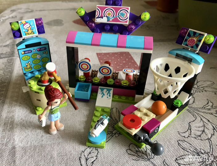 3 набора Lego Friends