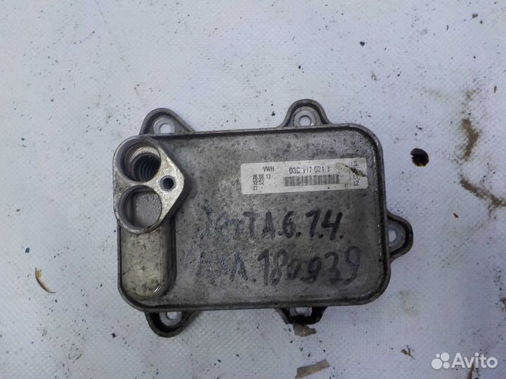 Радиатор масляный volkswagen jetta 6